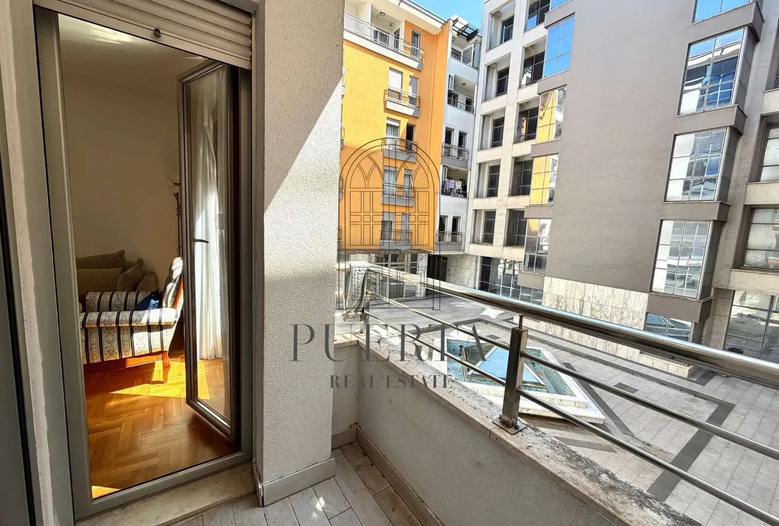 Rent, one bedroom apartment, 40m², Pobrežje, Podgorica