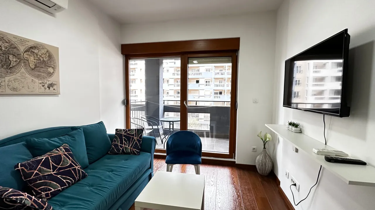 Rent, studio apartment, 25m², Master Kvart, Podgorica