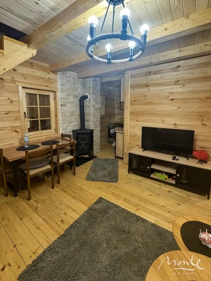Prodaja, kuća, 96m², Žabljak, Crna Gora