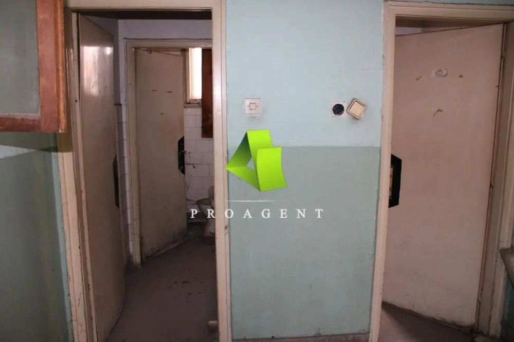 Rent, office space, 828m², Medijana, Niš