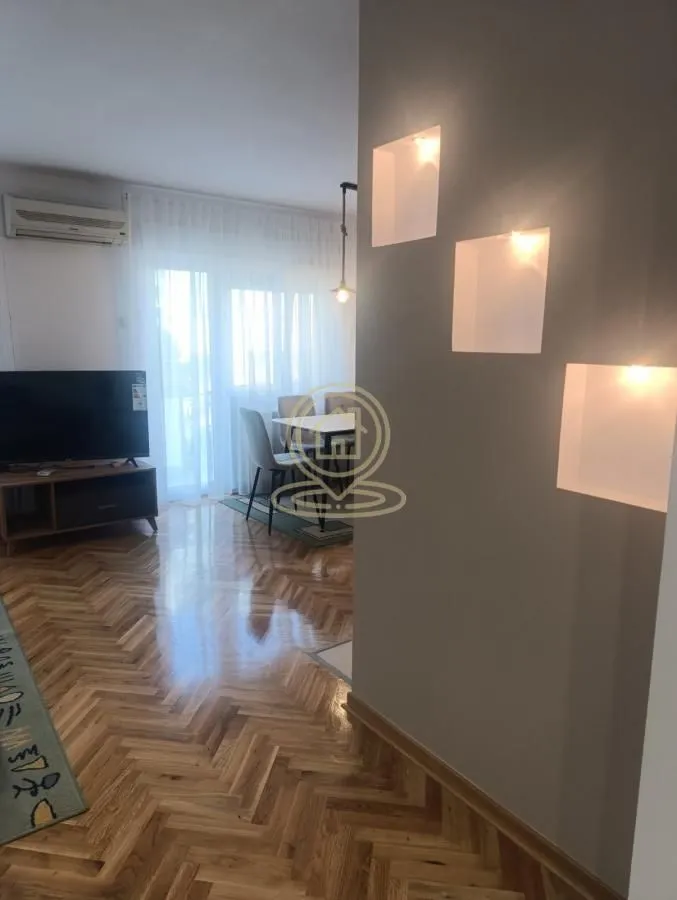 Rent, three bedroom apartment, 78m², Severni Bulevar, Zvezdara Sve Podlokacije