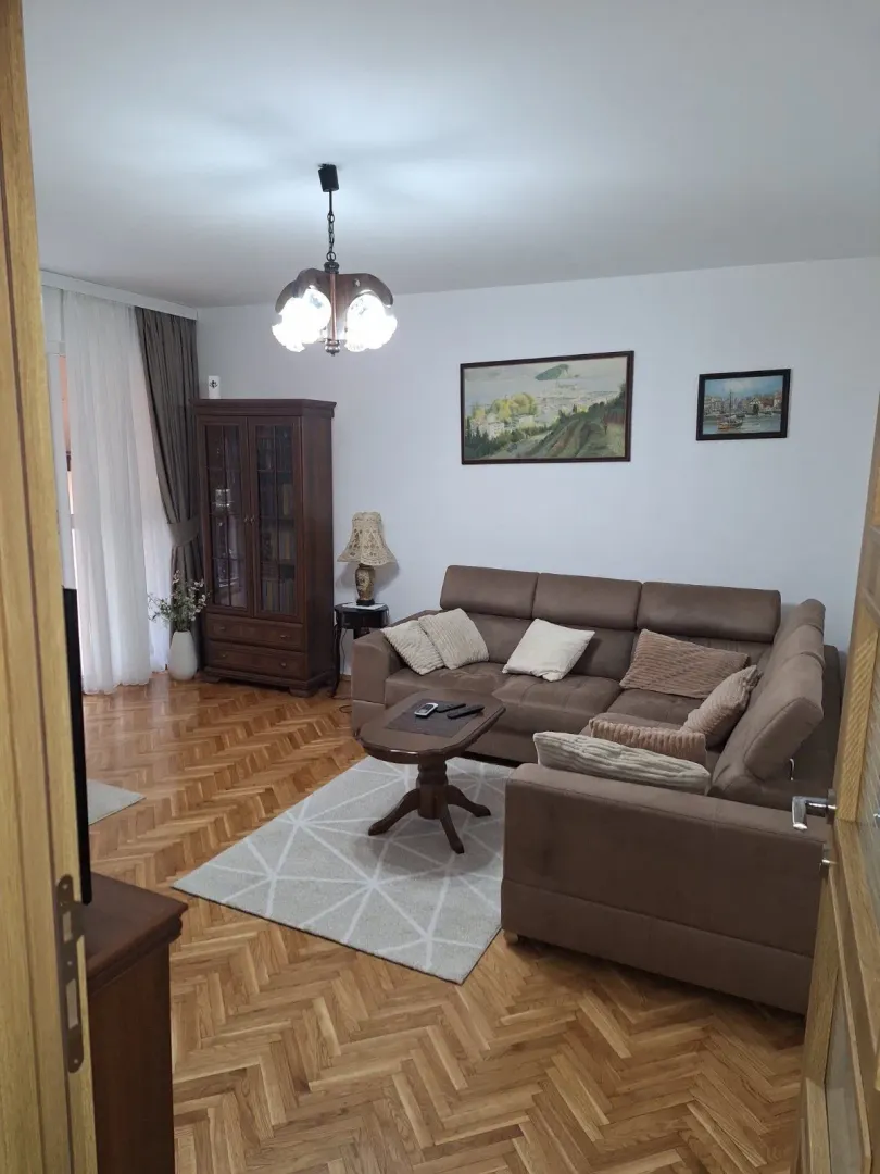 Izdavanje, jednosoban stan, 49m², Budva okolina, Budva