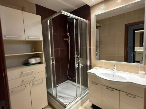 Rent, two bedroom apartment, 71m², Centar, Budva - image 8