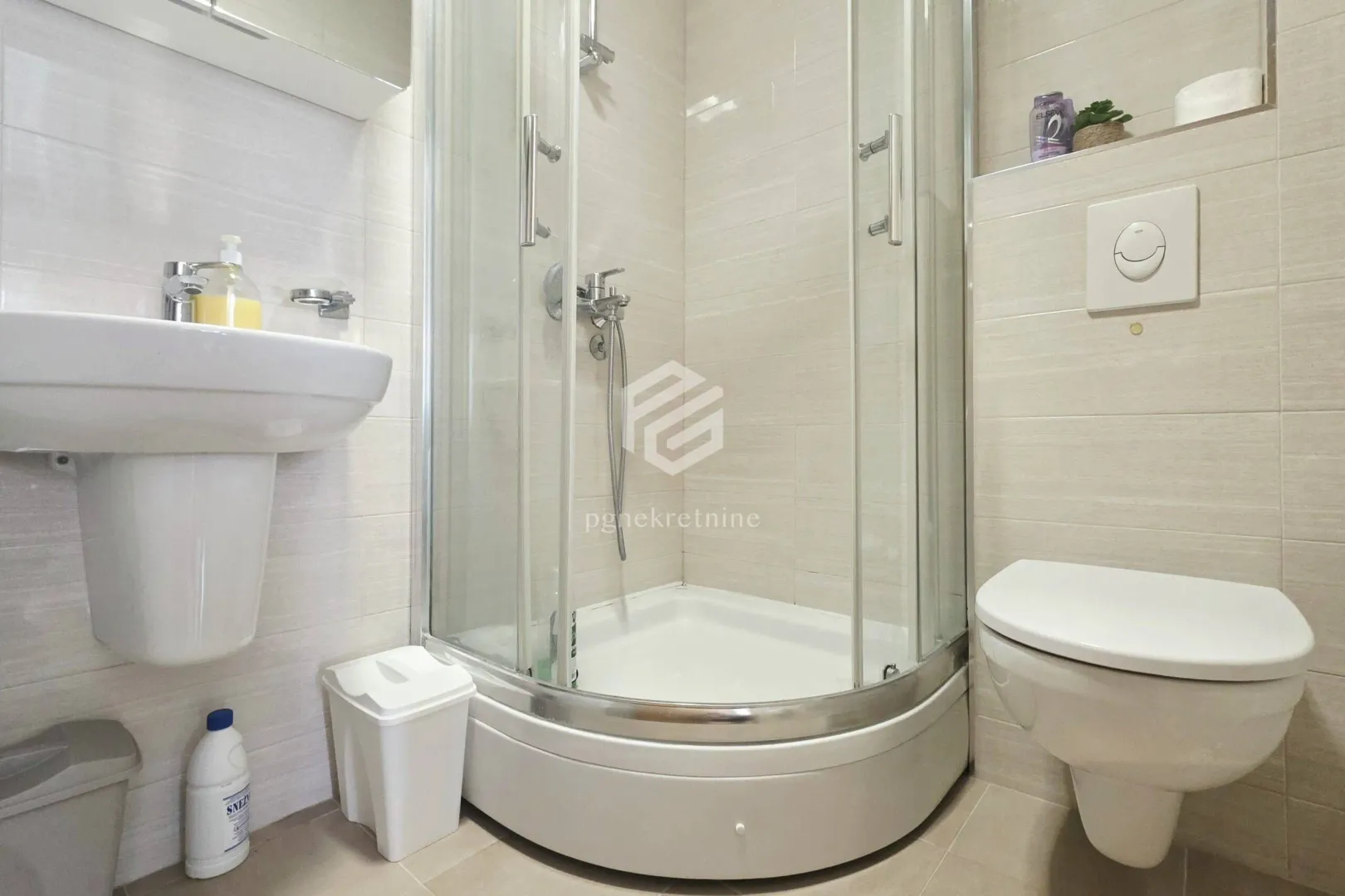 Rent, one bedroom apartment, 43m², City Kvart, Podgorica