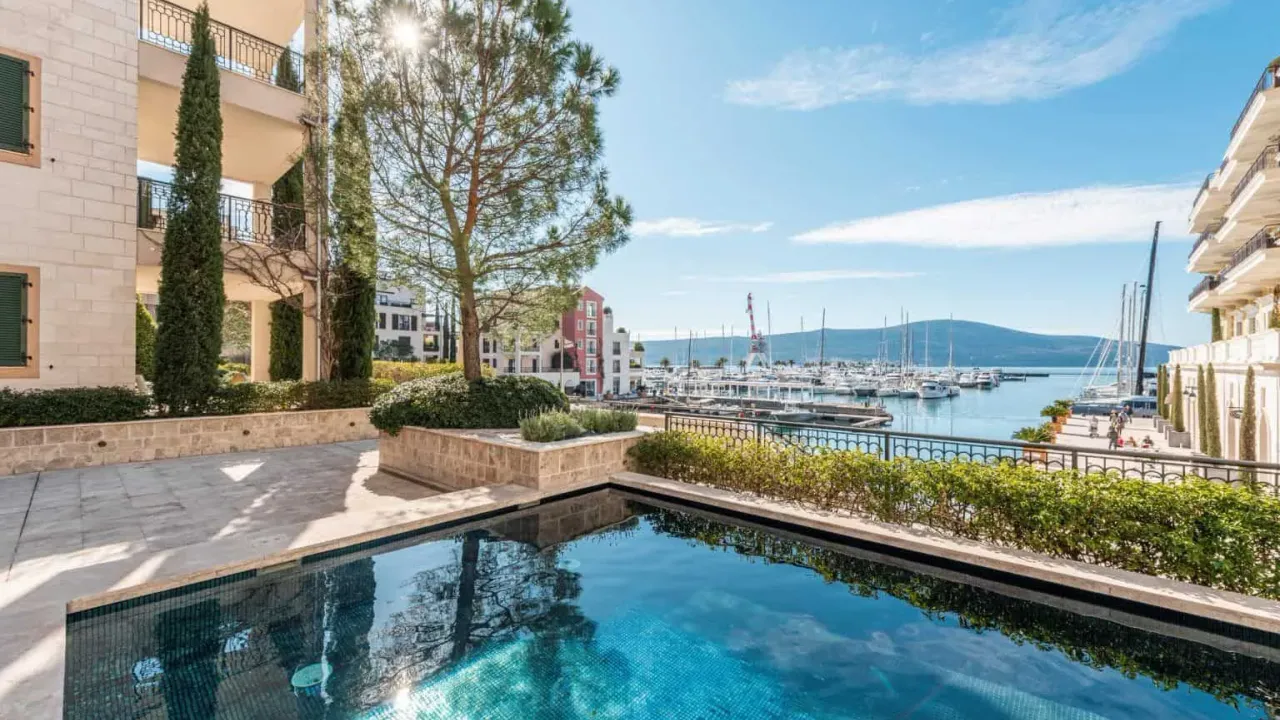 Prodaja, jednosoban stan, 64m², Porto Montenegro, Tivat