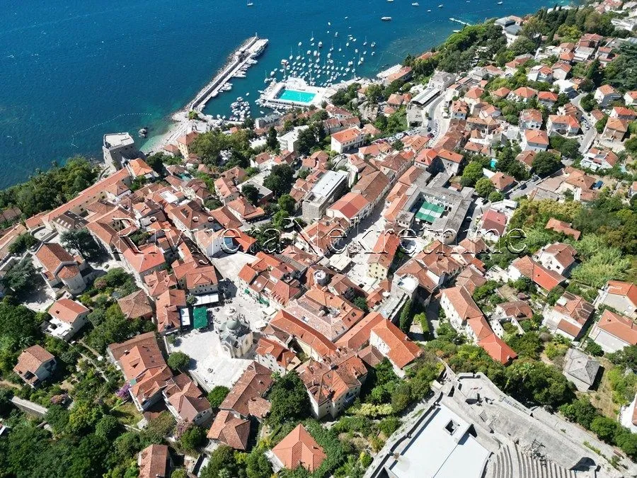 Prodaja, plac, 360m², Centar, Herceg Novi