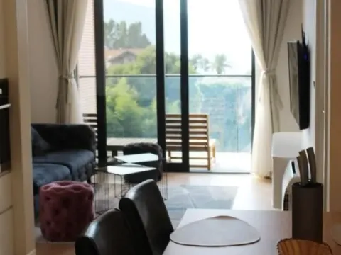 Sale, one bedroom apartment, 50m², Tivat, Crna Gora - image 24