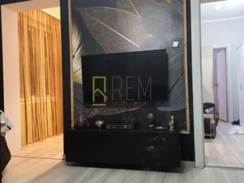 Prodaja, jednosoban stan, 55m², Centar, Podgorica - image 3