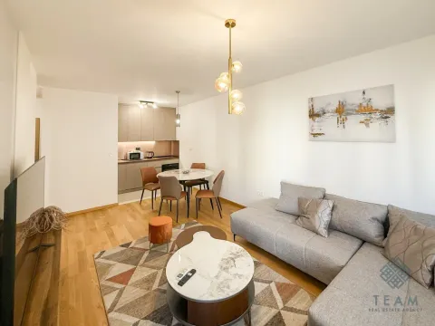 Izdavanje, jednosoban stan, 45m², City Kvart, Podgorica - image 5