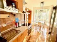 Izdavanje, trosoban stan, 80m², Stari Grad, Beograd - image 6