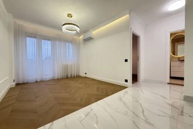 Prodaja, dvosoban stan, 43m², Južni Bulevar, Vračar Sve Podlokacije