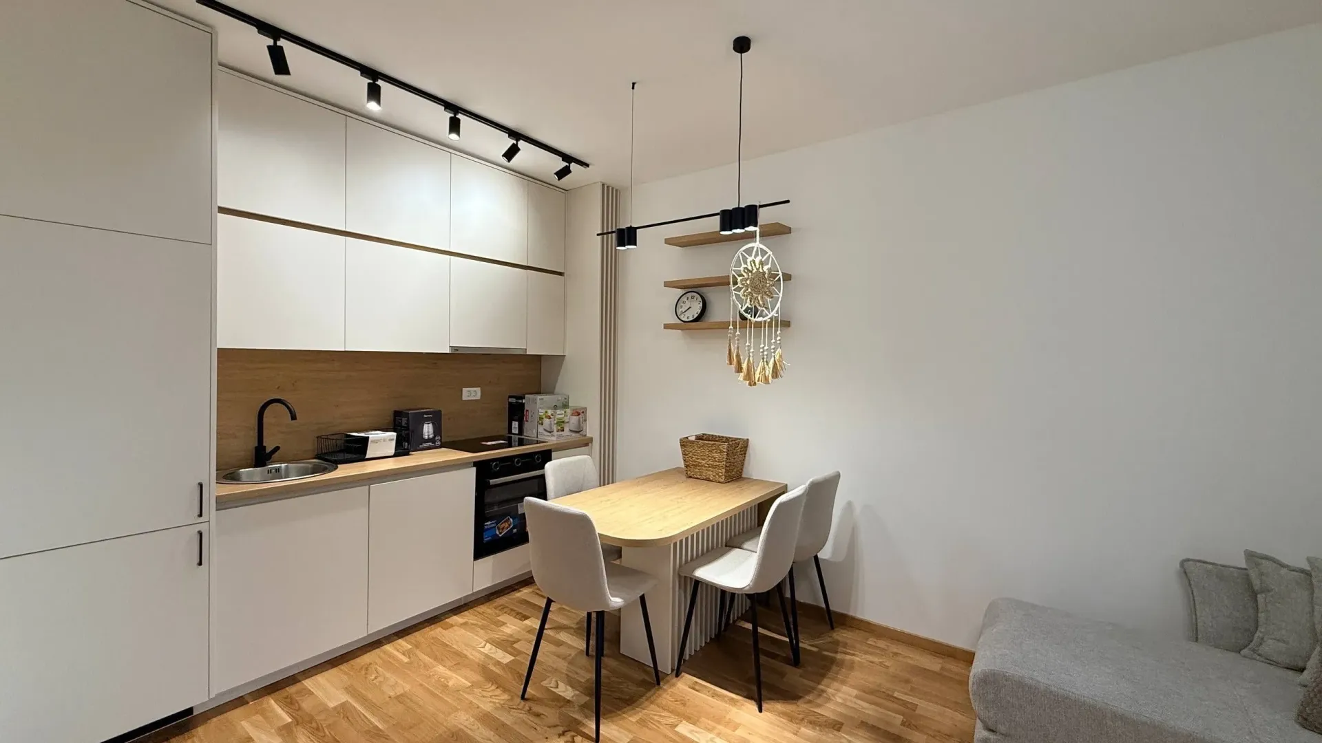 Prodaja, jednosoban stan, 43m², Bečići, Budva