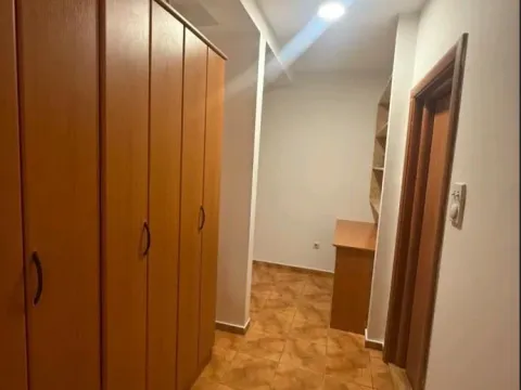 Izdavanje, garsonjera, 28m², Grbavica, Novi Sad Sve Podlokacije - image 4