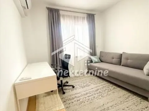 Izdavanje, trosoban stan, 75m², Crveni Krst, Beograd - image 10