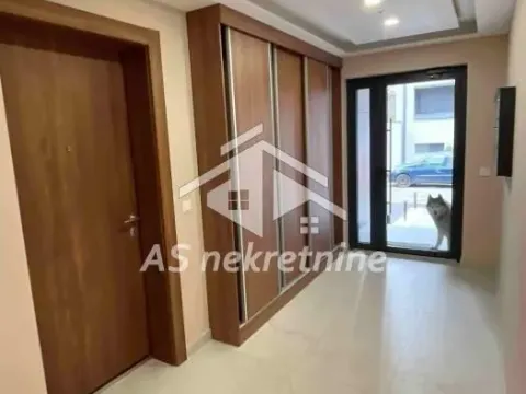 Izdavanje, dvosoban stan, 56m², Južni Bulevar, Vračar Sve Podlokacije - image 11