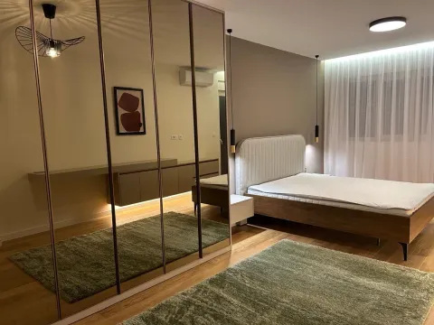 Izdavanje, trosoban stan, 108m², Central Point, Podgorica - image 8