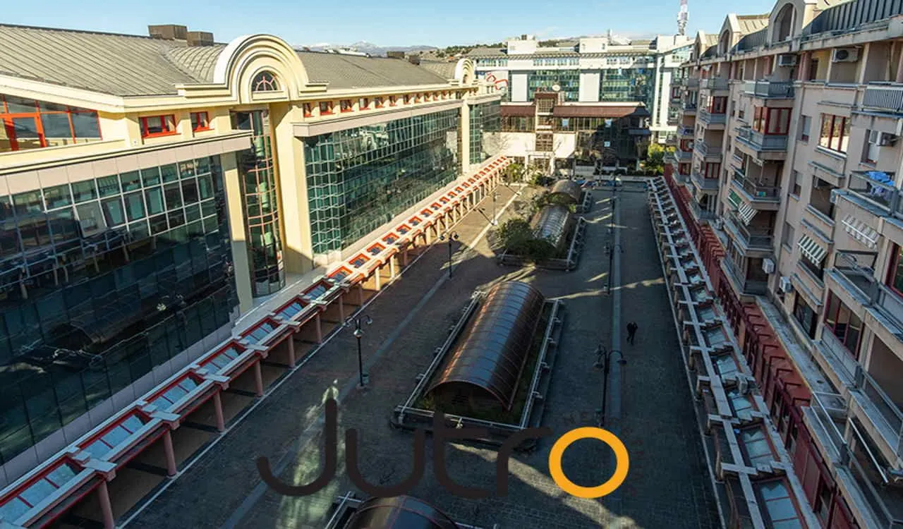 Prodaja, četvorosoban stan, 281m², Preko Morače, Podgorica