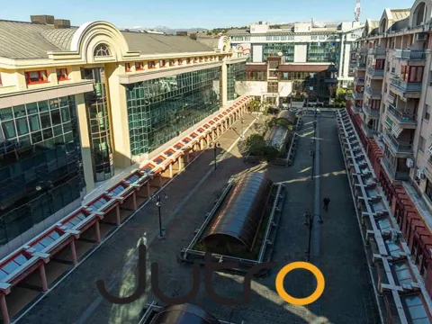 Prodaja, četvorosoban stan, 281m², Preko Morače, Podgorica - image 24