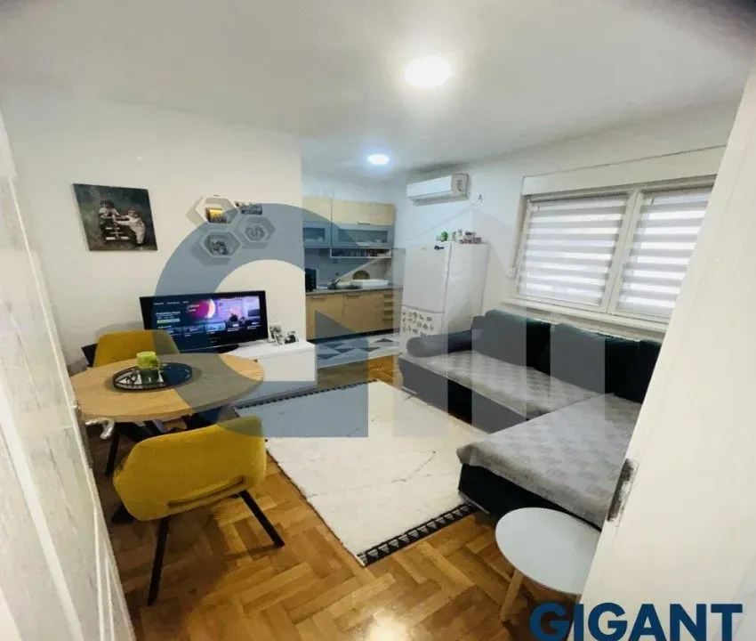 Prodaja, jednosoban stan, 30m², Uciteljsko Naselje, Zvezdara Sve Podlokacije