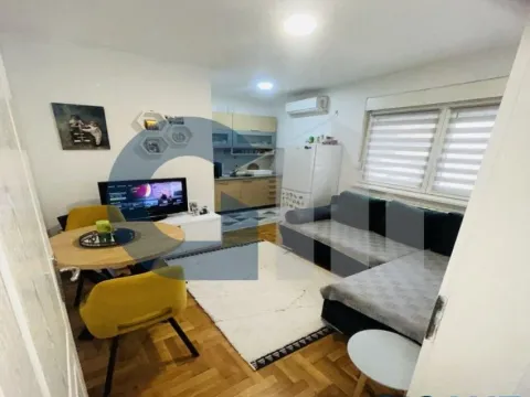 Sale, one bedroom apartment, 30m², Uciteljsko Naselje, Zvezdara Sve Podlokacije