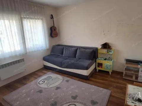 Prodaja, trosoban stan, 89m², Podgorica, Crna Gora - image 2