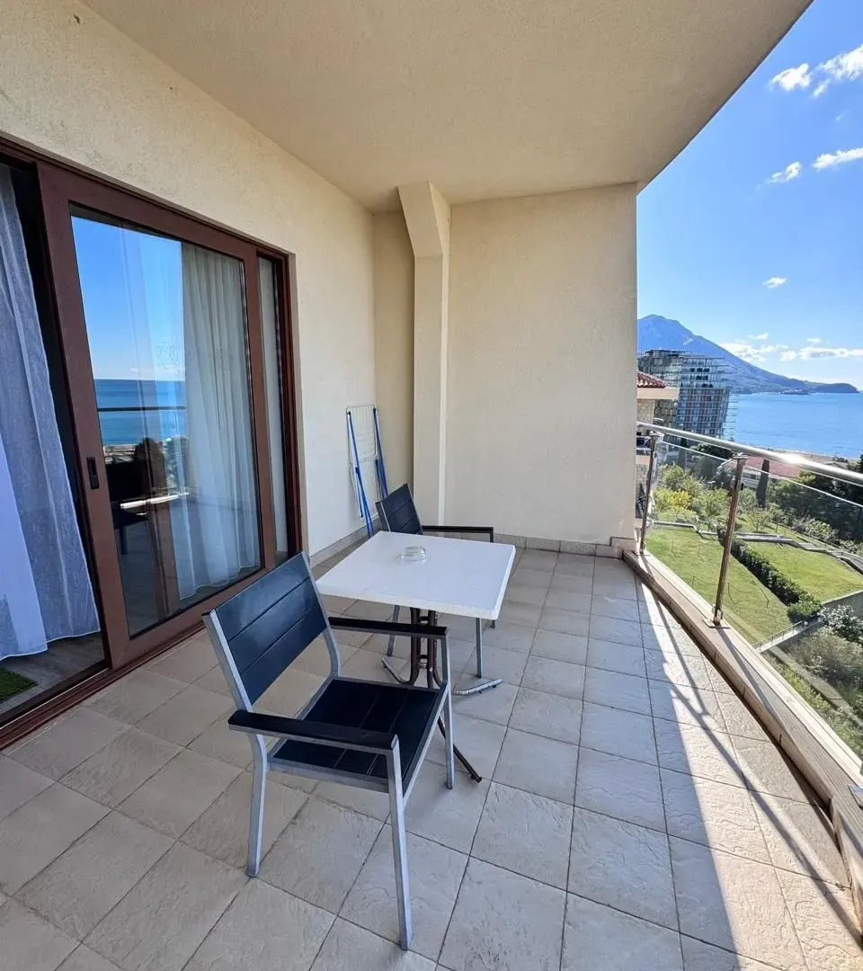 Prodaja, garsonjera, 40m², Bečići, Budva