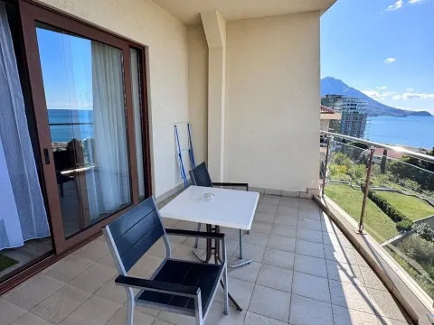 Prodaja, garsonjera, 40m², Bečići, Budva - image 13