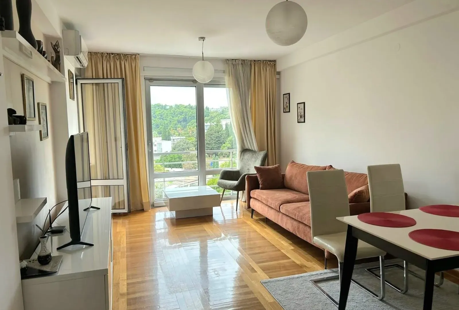 Sale, two bedroom apartment, 87m², Bečići, Budva