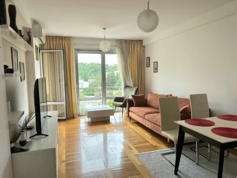 Sale, two bedroom apartment, 87m², Bečići, Budva - image 1