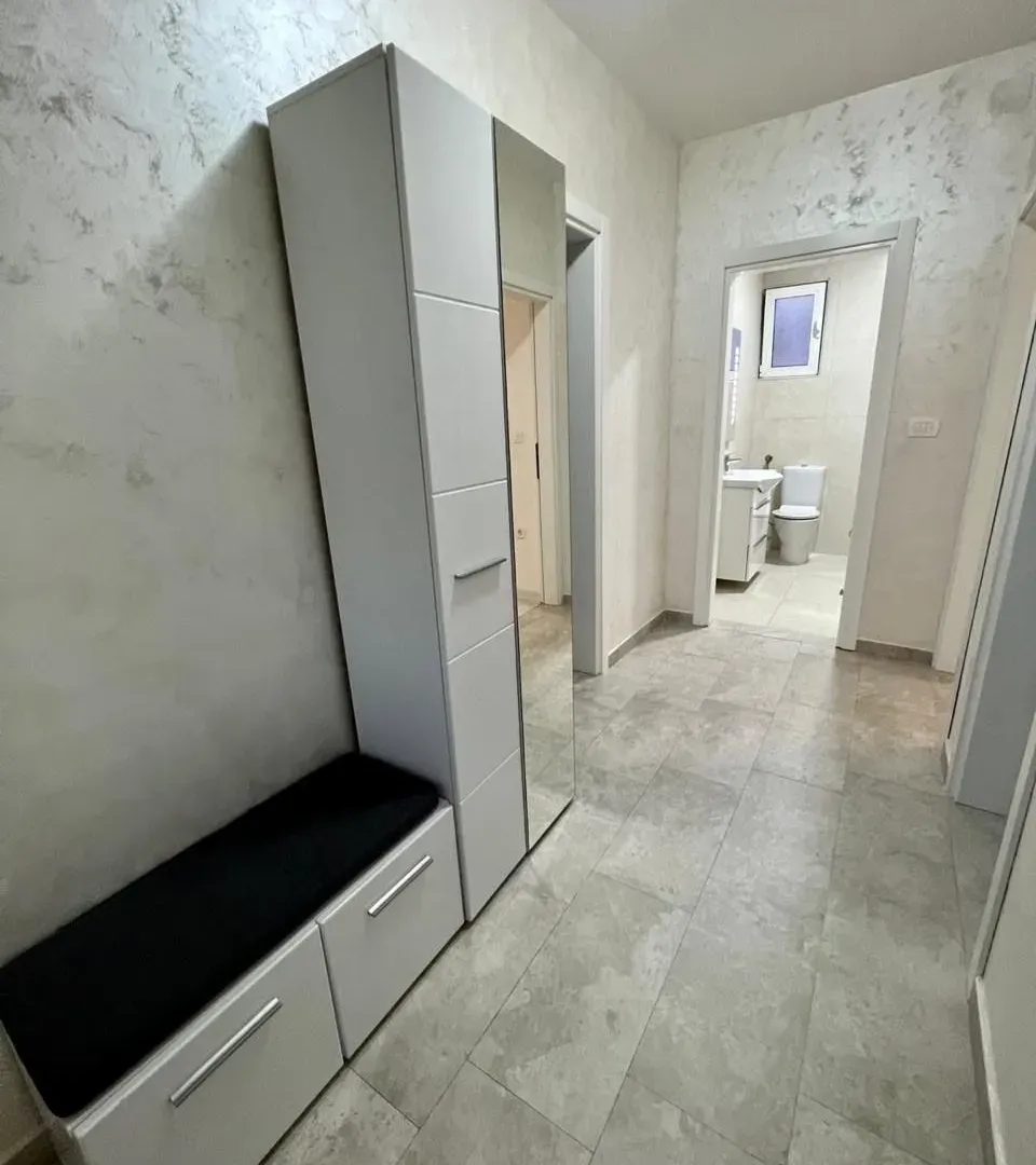 Rent, house, 135m², Dajbabe, Podgorica