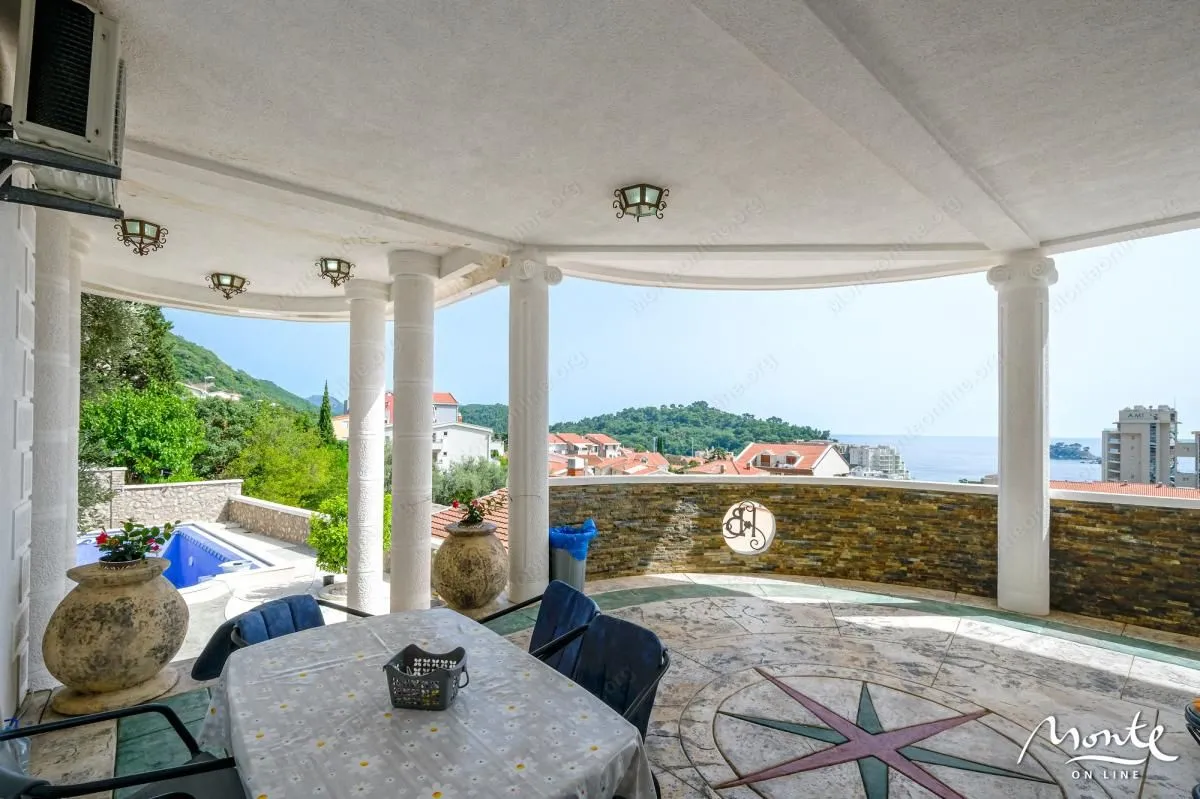 Sale, house, 560m², Petrovac, Budva