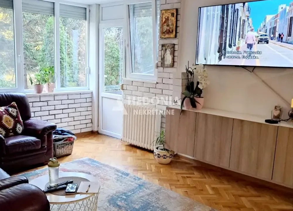 Sale, three bedroom apartment, 80m², Voždovac Sve Podlokacije, Beograd