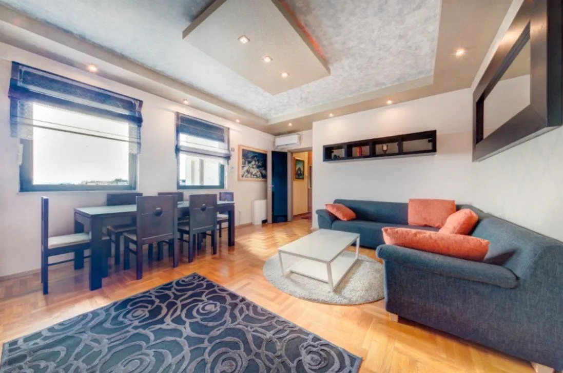 Prodaja, dvosoban stan, 85m², Centar, Podgorica