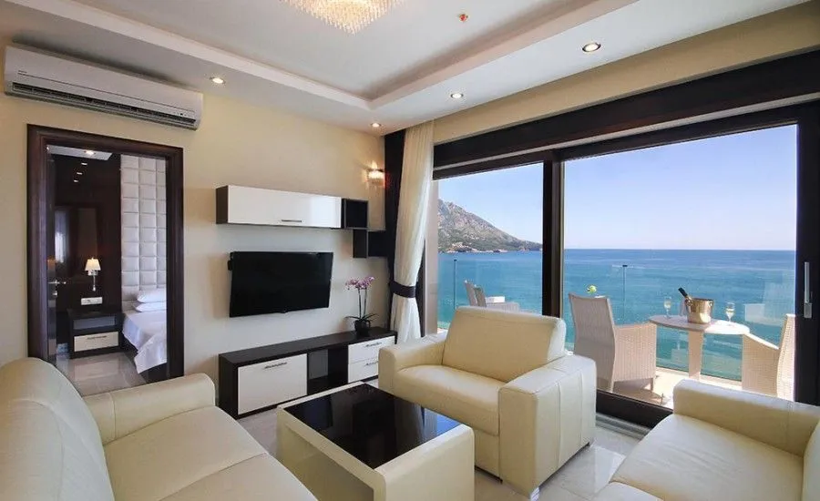 Sale, two bedroom apartment, 80m², Bečići, Budva