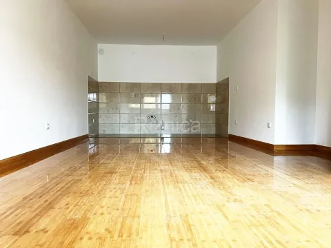 Sale, two bedroom apartment, 70m², Pantelej, Niš - image 3