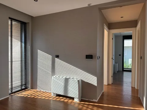 Sale, house, 262m², Gornja Gorica, Podgorica - image 11