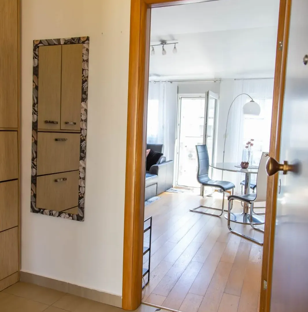 Izdavanje, jednosoban stan, 46m², Blok 9, Podgorica