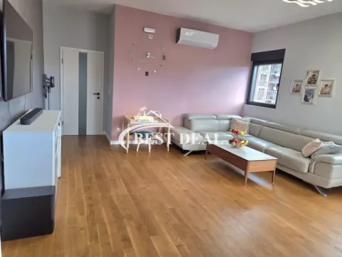 Sale, three bedroom apartment, 101m², Centar, Bar