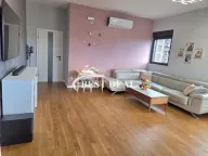 Prodaja, trosoban stan, 101m², Centar, Bar - image 1