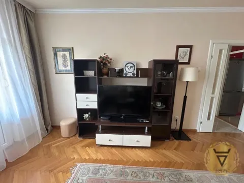 Rent, two bedroom apartment, 68m², Savski Venac, Beograd - image 4