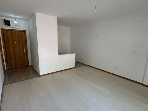 Prodaja, trosoban stan, 79m², Budva, Crna Gora - image 7