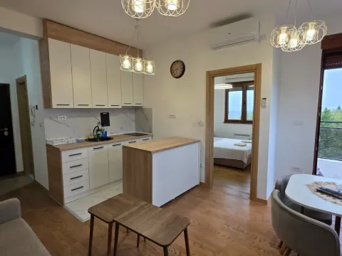 Prodaja, jednosoban stan, 34m², Centar, Zlatibor - image 6