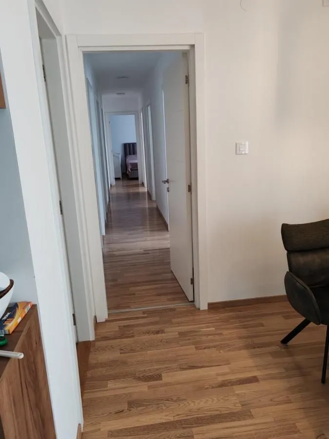 Prodaja, stan, 107m², Petrovaradin, Novi Sad