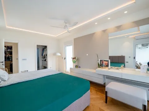 Prodaja, dvosoban stan, 122m², Tivat, Crna Gora - image 13