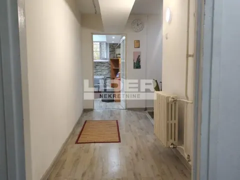 Prodaja, dvosoban stan, 47m², Kanarevo Brdo, Beograd - image 1