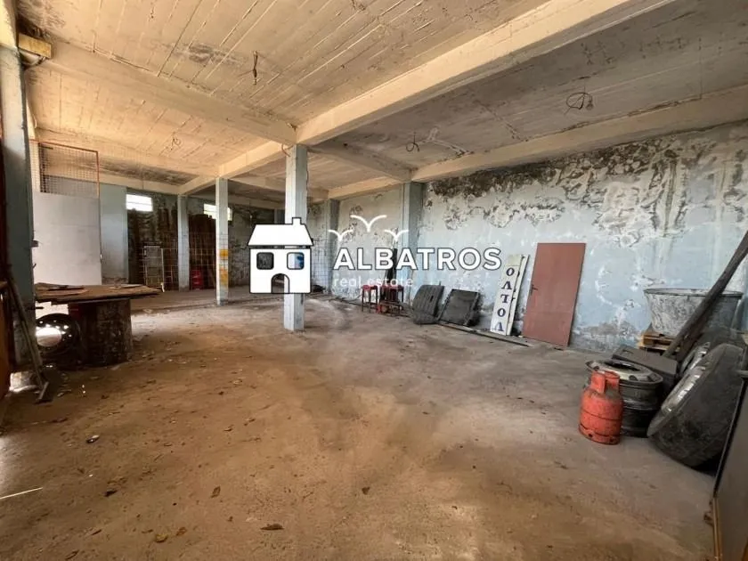 Izdavanje, poslovni prostor, 200m², Čeluga, Bar