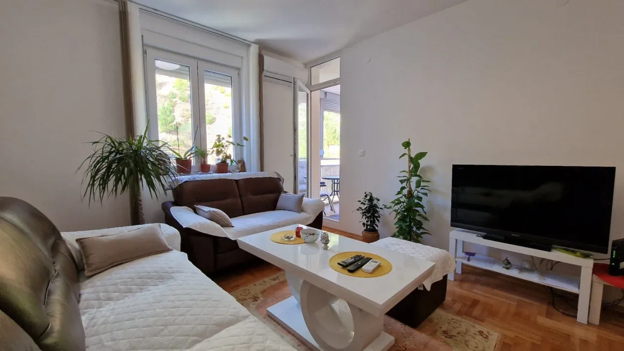 Rent, two bedroom apartment, 72m², Budva, Crna Gora
