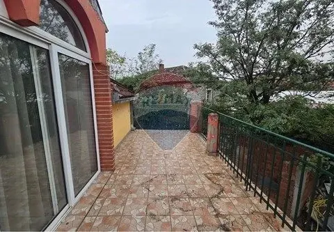 Prodaja, kuća, 435m², Stara Varoš, Podgorica - image 5