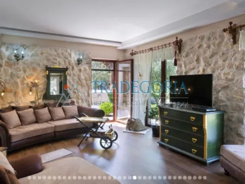 Prodaja, kuća, 497m², Prčanj, Kotor - image 21