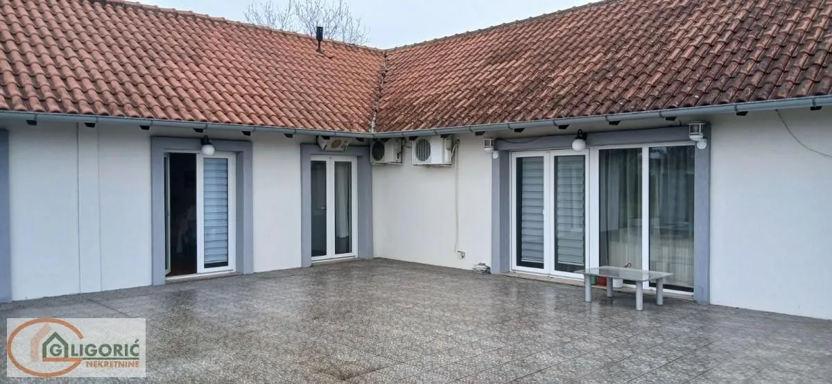 Sale, house, 192m², Amerić, Mladenovac